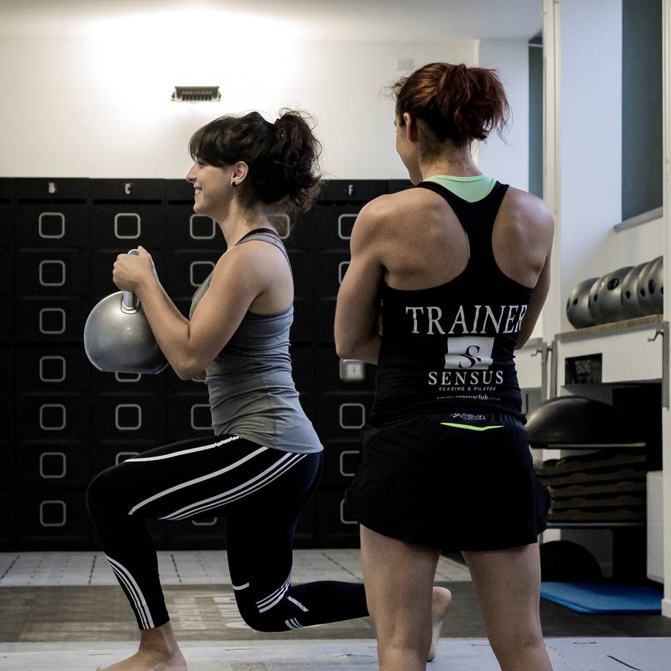 Proteine, palestre e personal trainer, attenzione ai finti